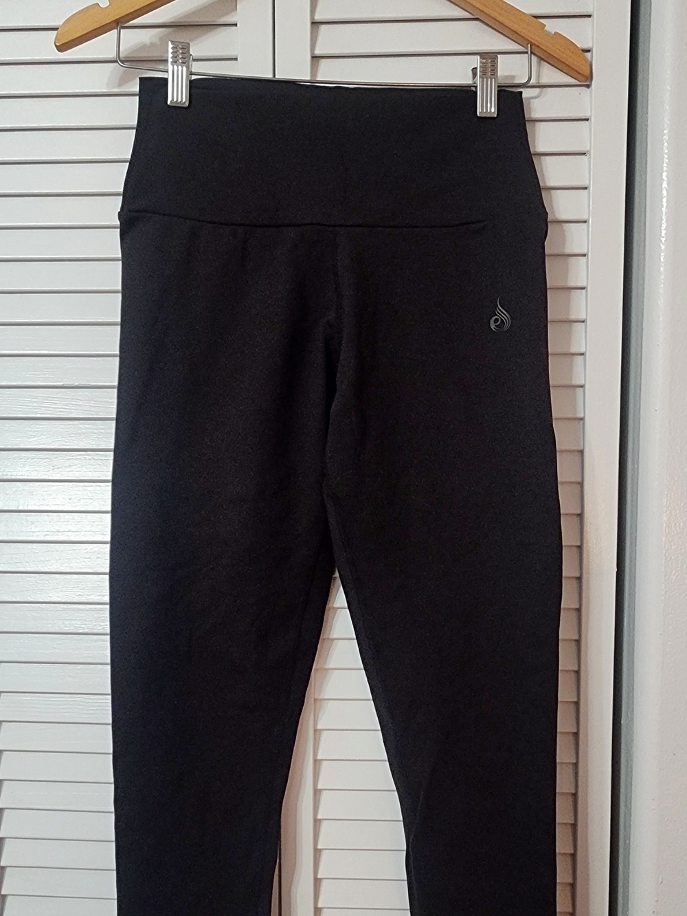 Ryderwear Black Motion High-Waist Scrunch Bum 7/8 Leggings